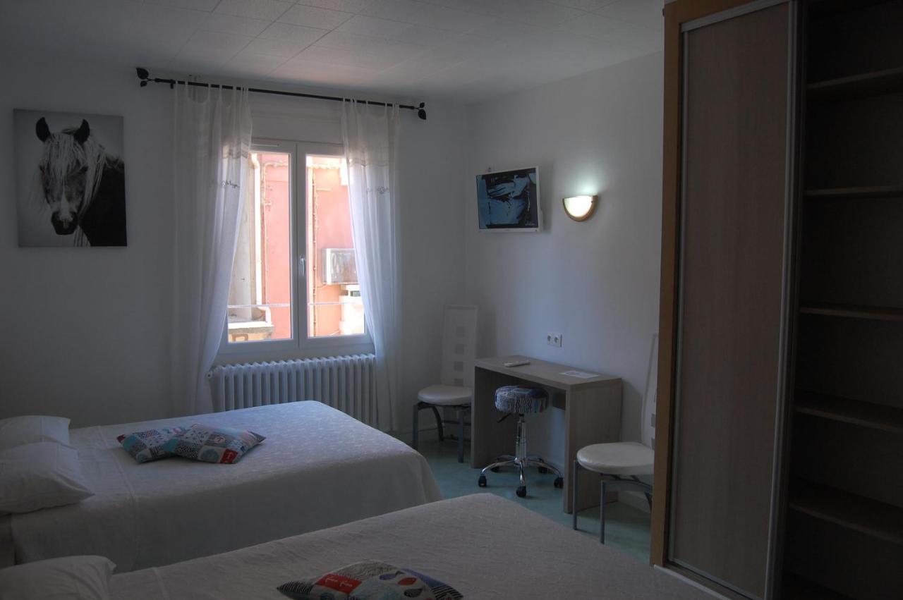 Hotel De La Plage 2 Etoiles Valras-Plage Exteriör bild