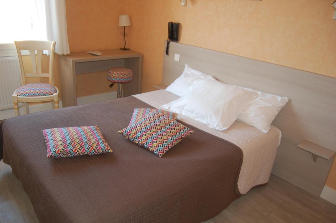 Hotel De La Plage 2 Etoiles Valras-Plage Exteriör bild