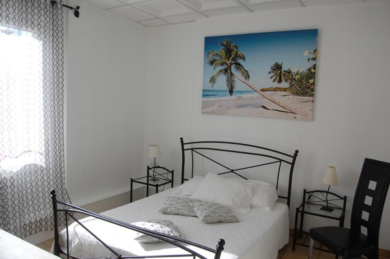 Hotel De La Plage 2 Etoiles Valras-Plage Exteriör bild